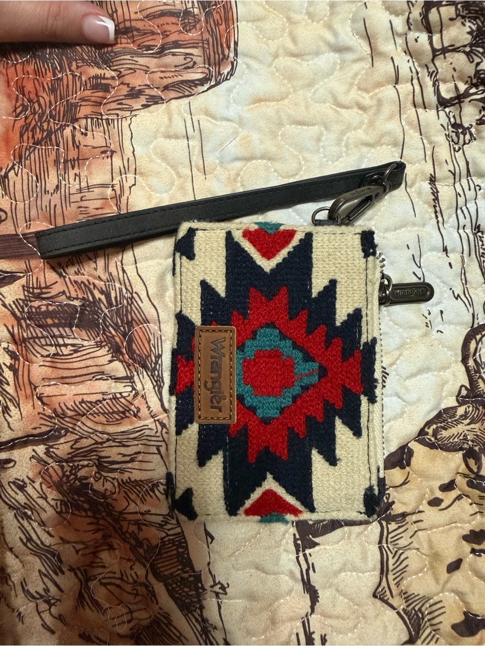 Wrangler Aztec Wristlet in Cream, Red, Navy and Teal